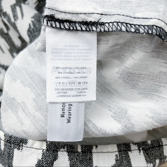 J.Crew Linen Blend Short Sleeve Romper‎ w/ pockets in Black White Ikat Print, XS - Picture 13 of 16